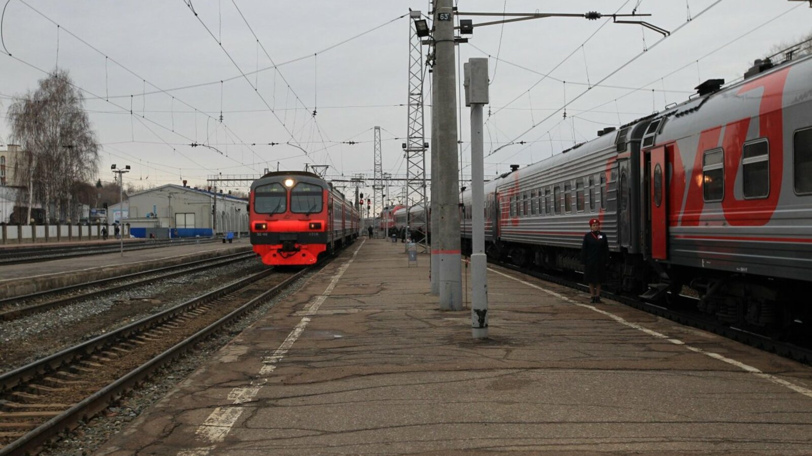 Олег Яровиков