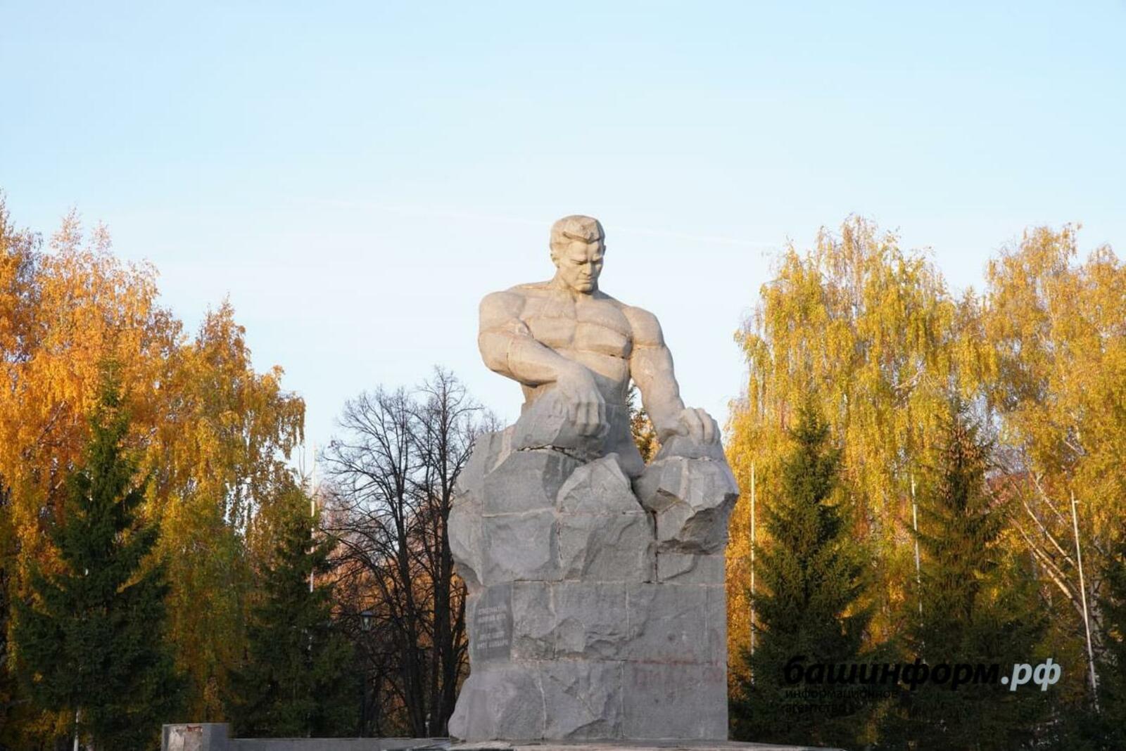 пресс - служба главы Башкортостана, Олег Яровиков