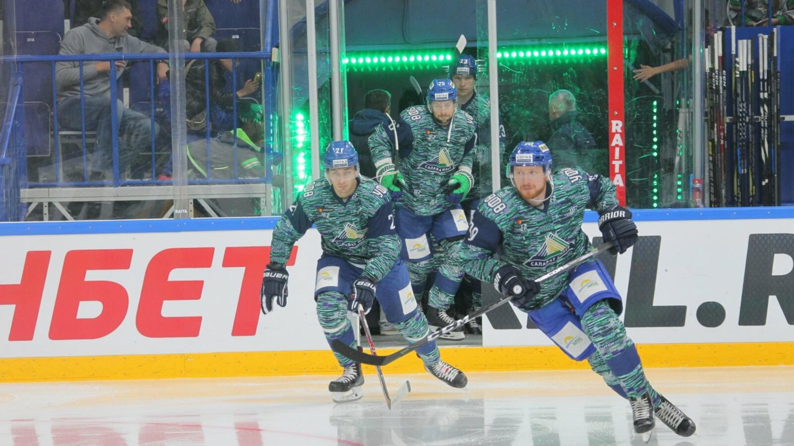 Олег Яровиков