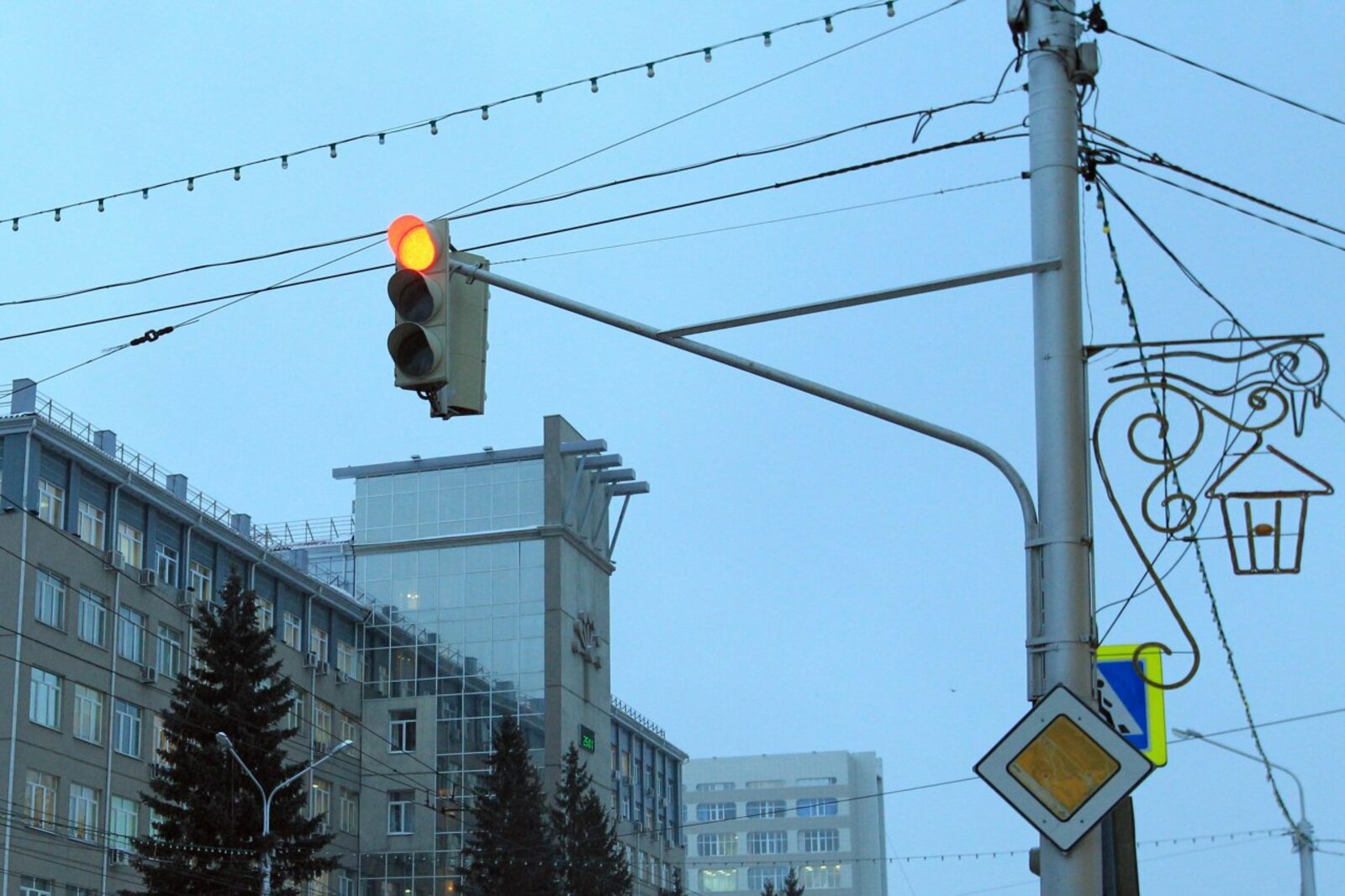 Олег Яровиков