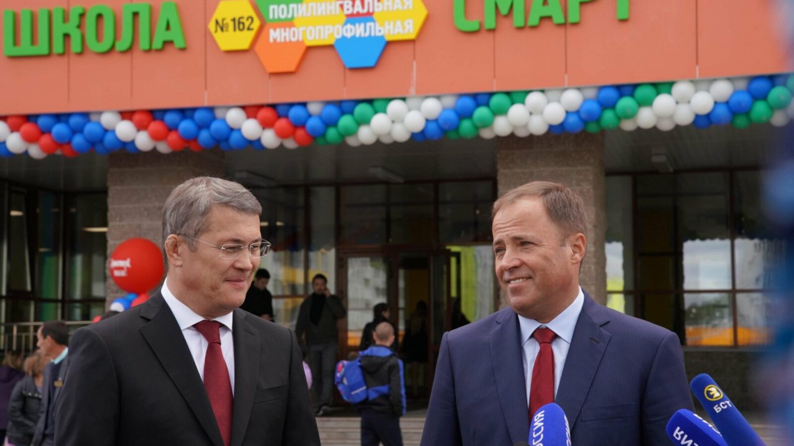 Олег Яровиков