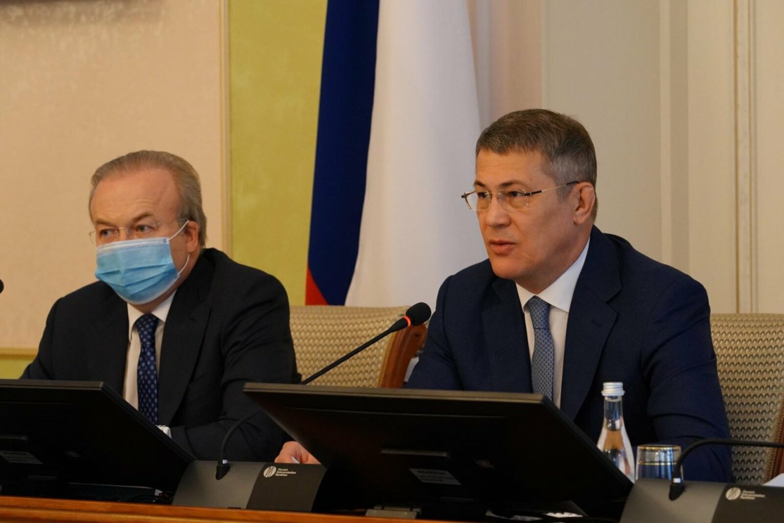 Олег Яровиков
