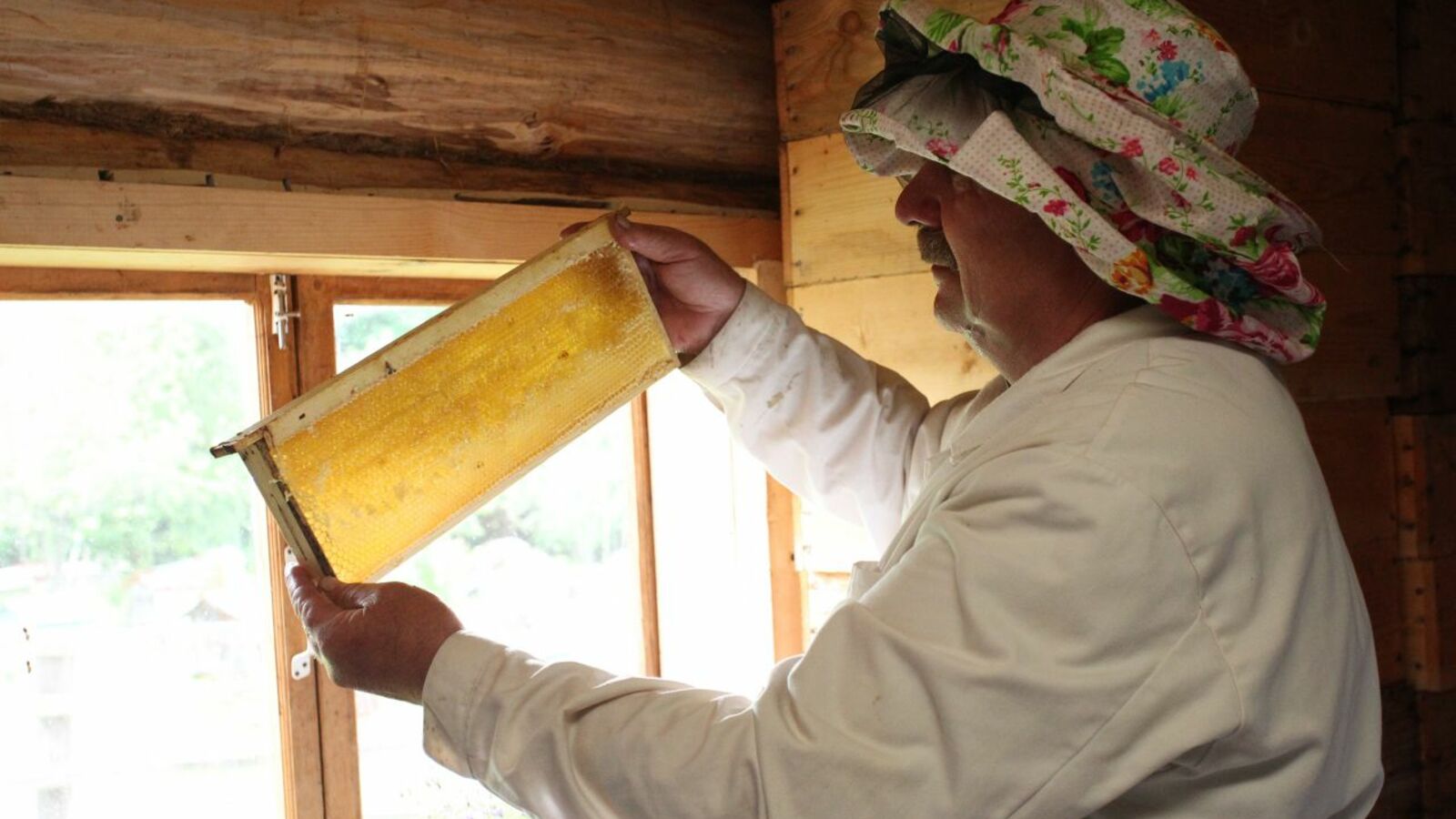 Олег Яровиков