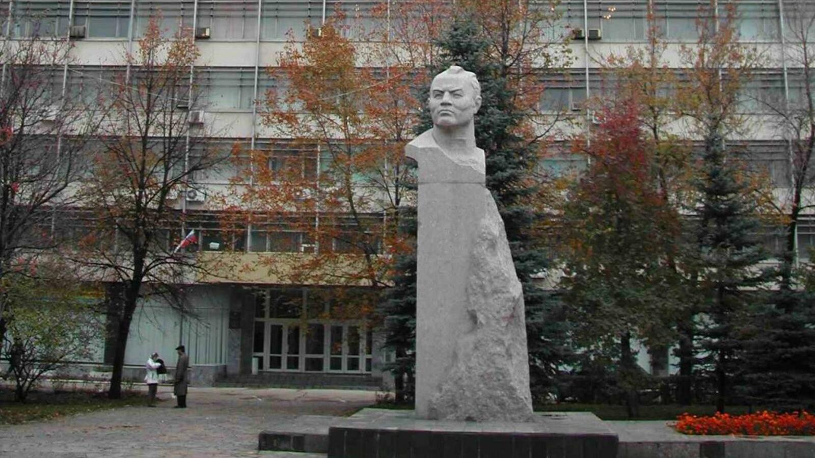 Олег Яровиков