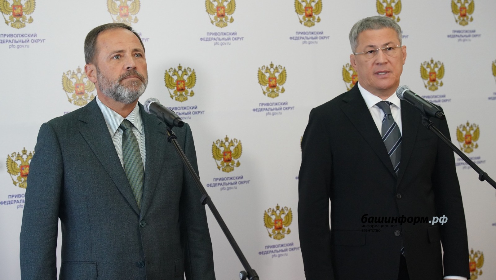 Олег  Яровиков