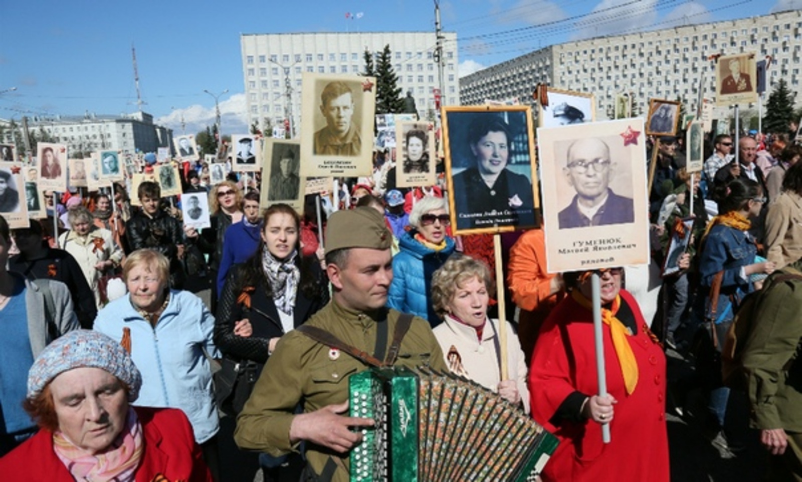 Бессмертный полк шествие Архангельск