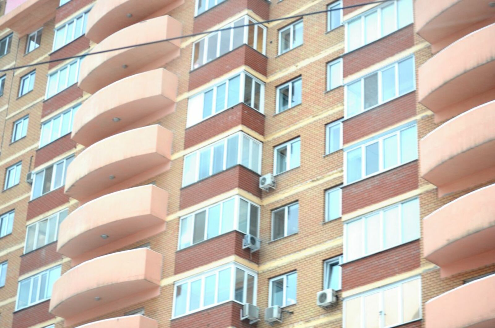 автора