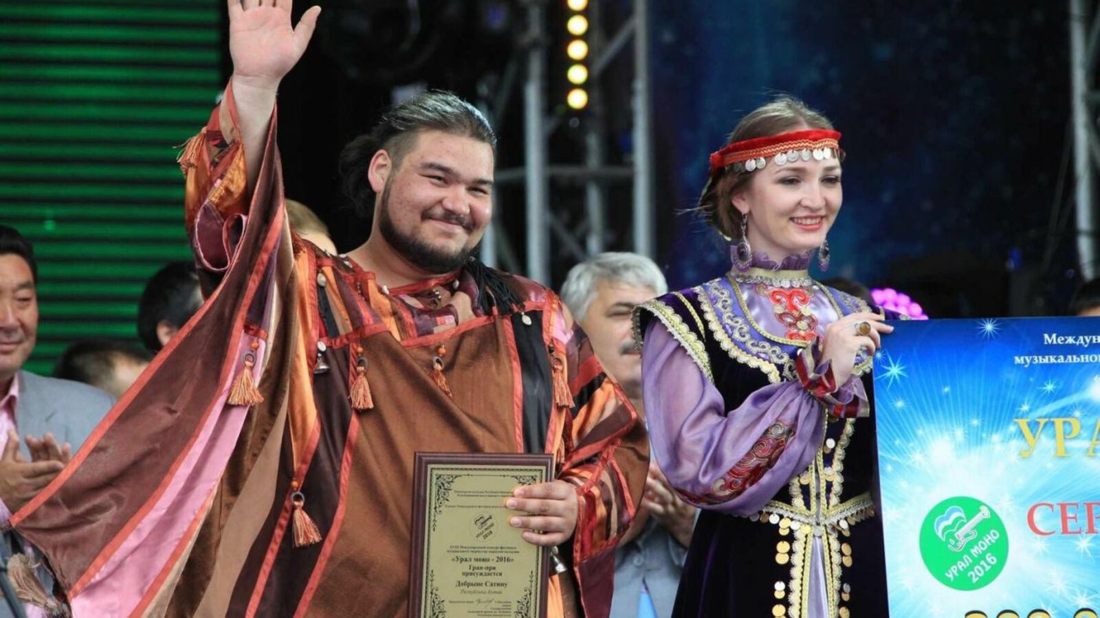 Олег Яровиков