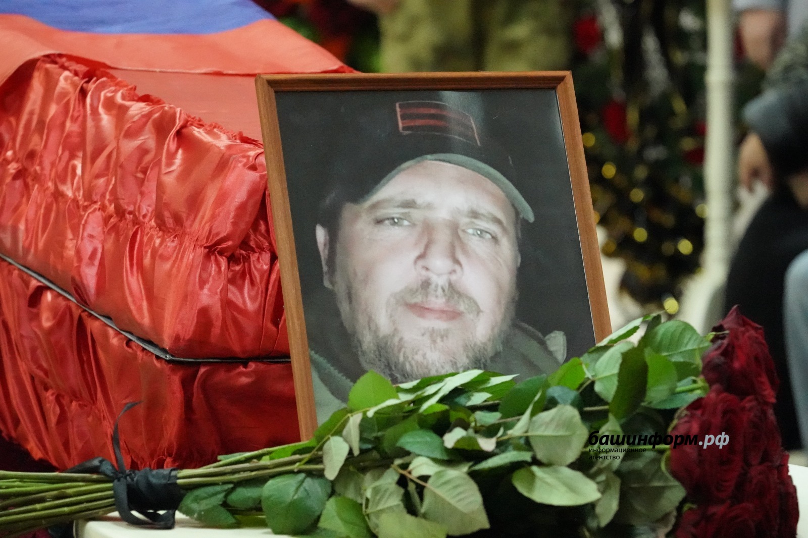 Олег Яровиков