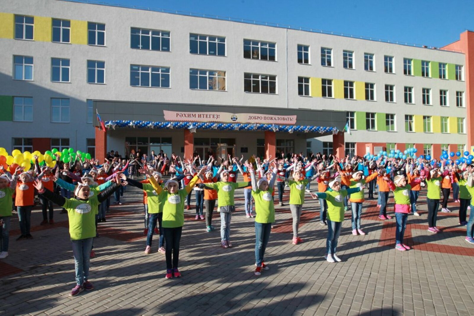 Олег Яровиков