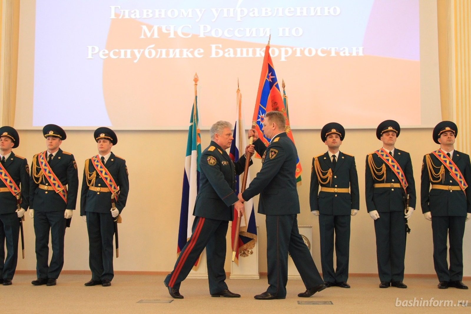 Олег Яровиков