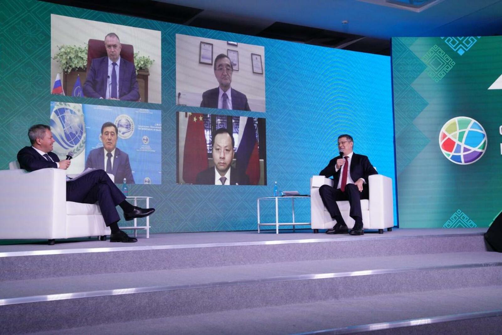 Олег Яровиков