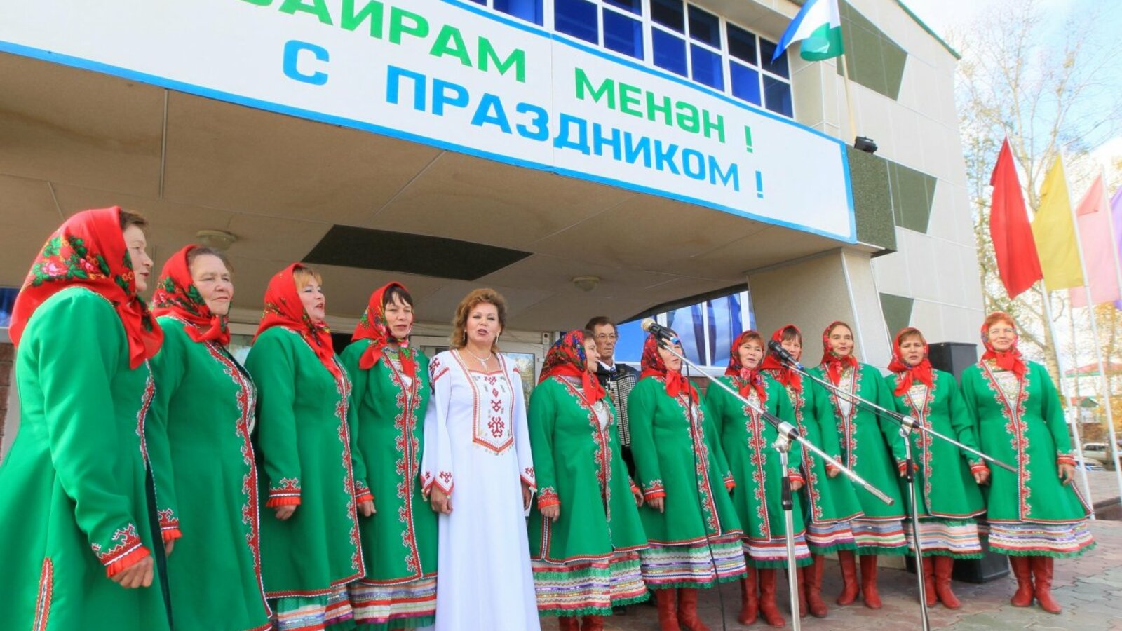 Андрей Старостин