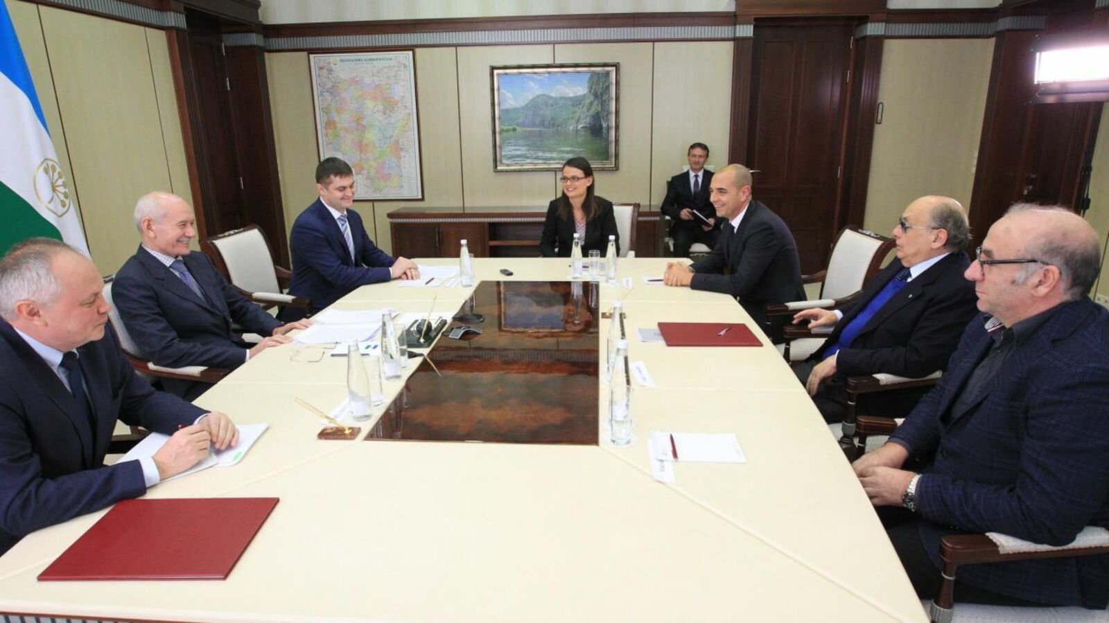 Олег Яровиков