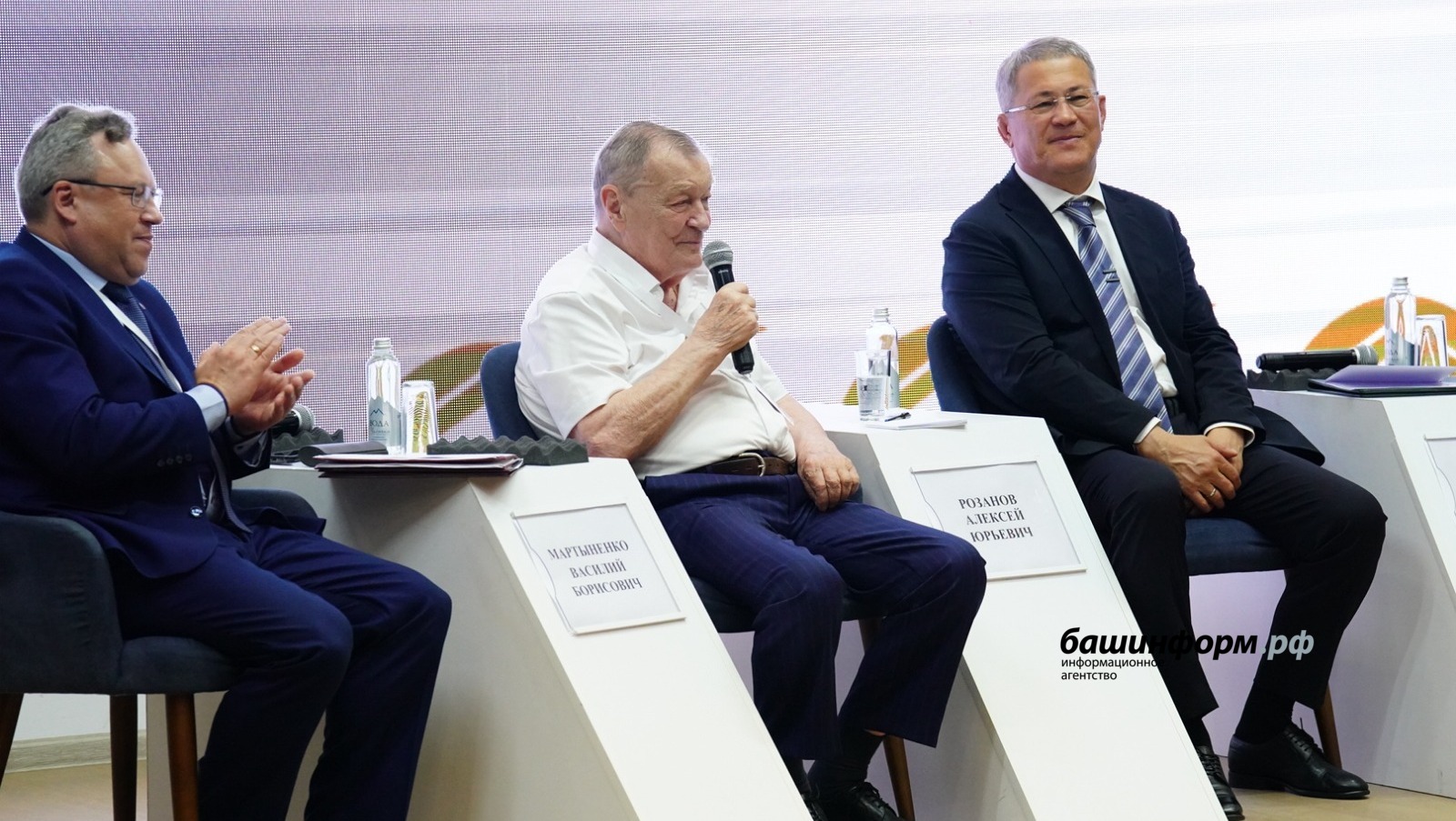 Олег Яровиков