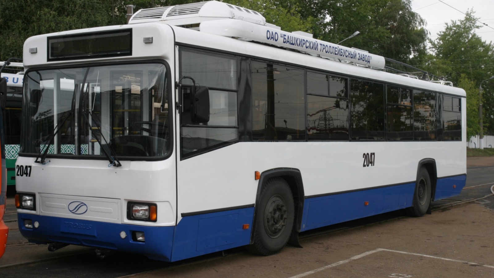 Олег Яровиков