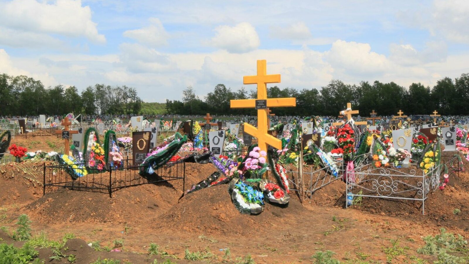 Олег Яровиков