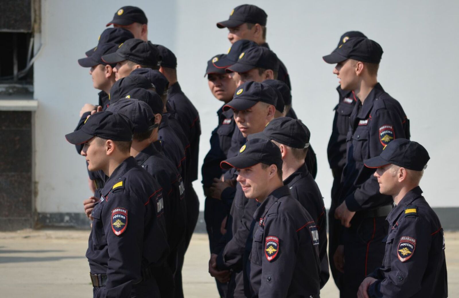 автора