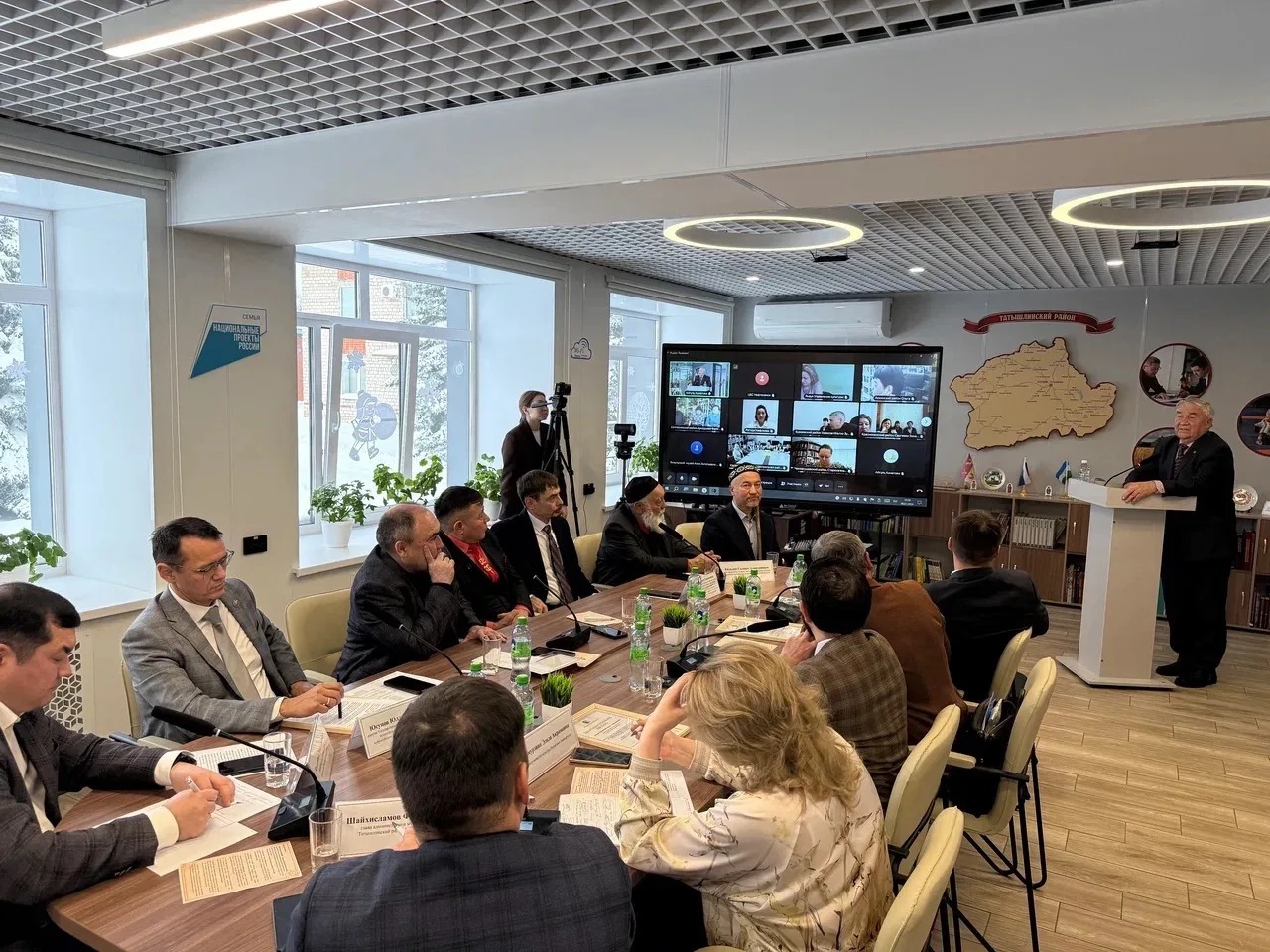 страница Урала Кильсенбаева канал MAX