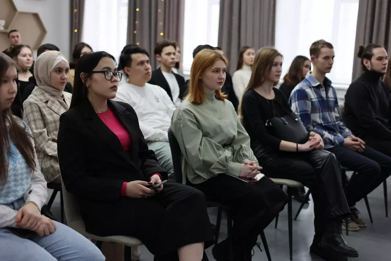 Глава Аскинского района Башкирии встретился со студентами