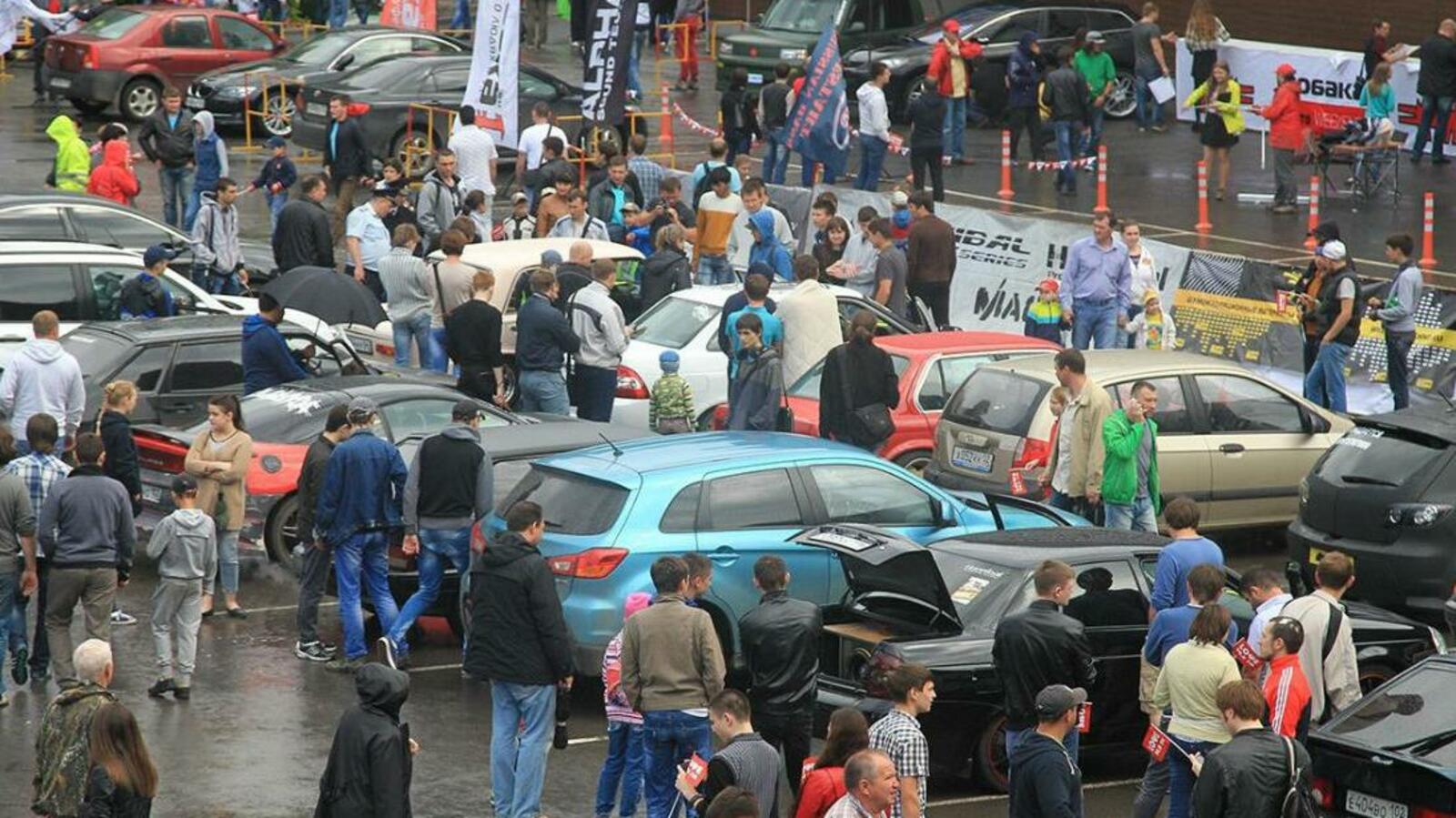 Олег Яровиков