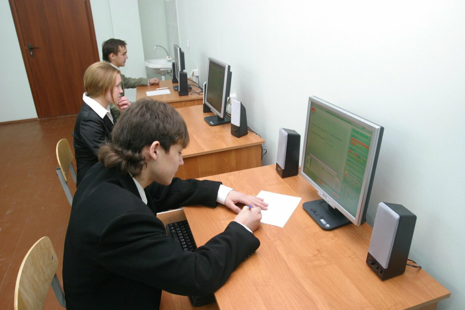Олег Яровиков