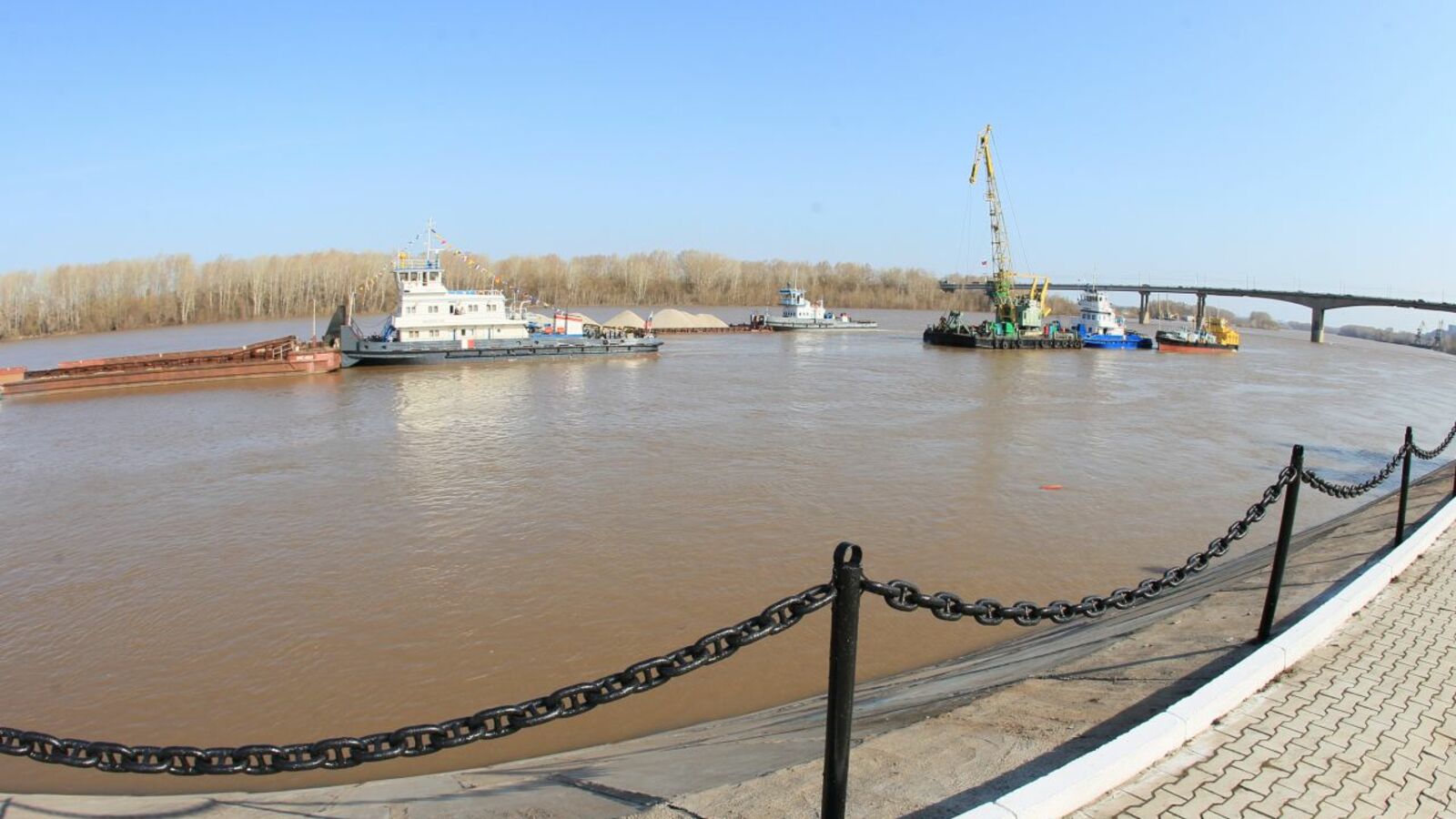 Олег Яровиков