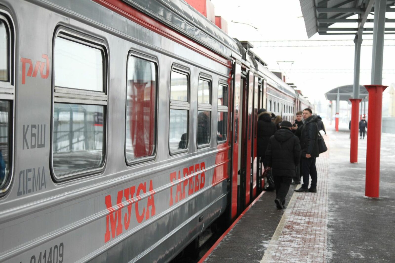 Олег Яровиков