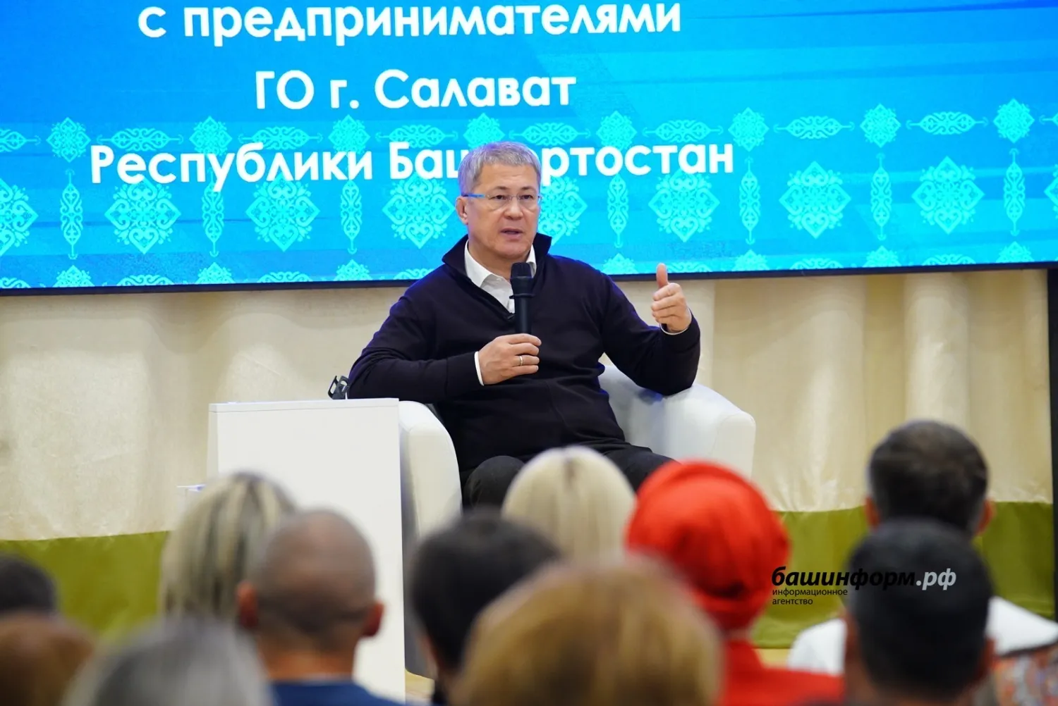 Олег Яровиков