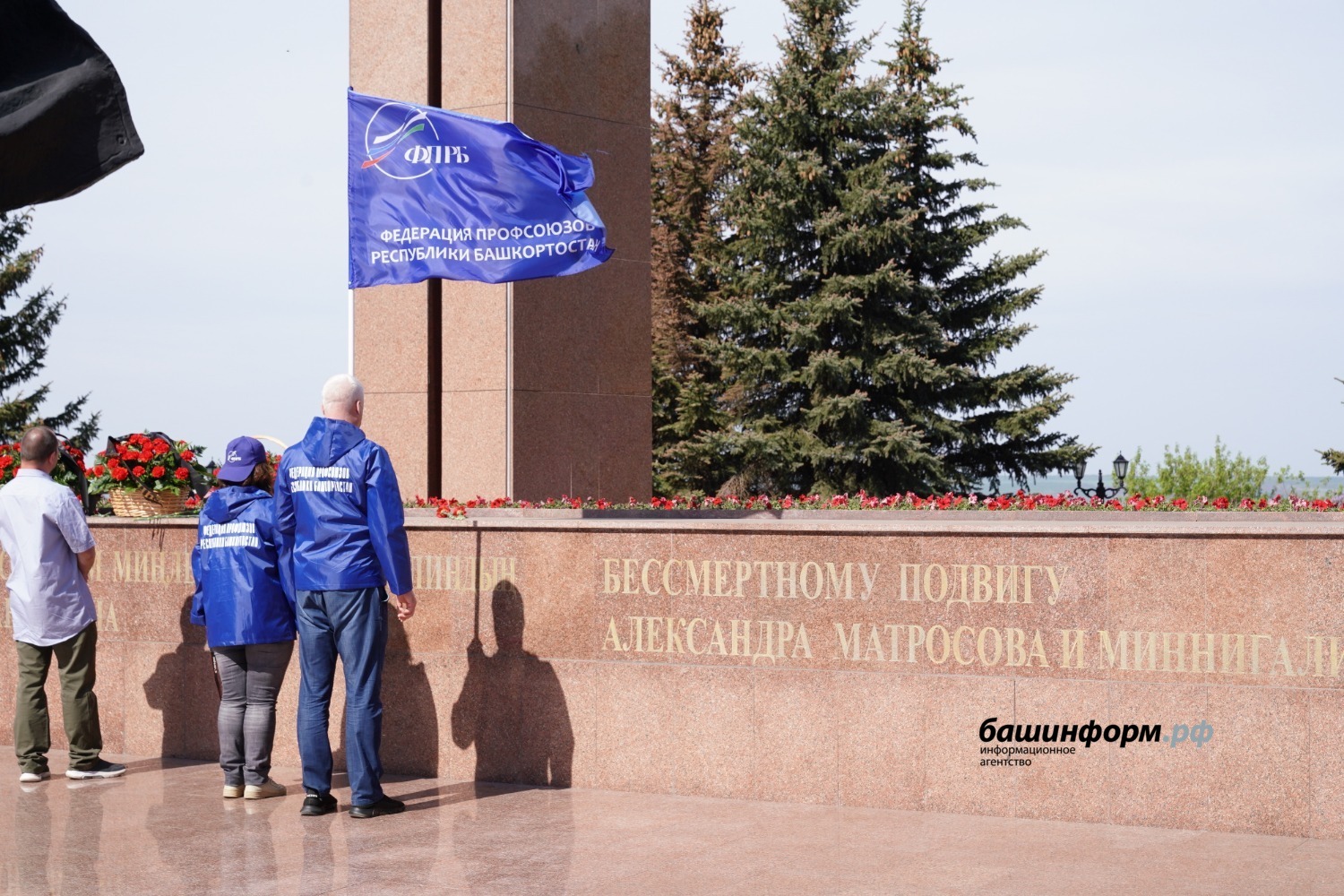 Олег Яровиков