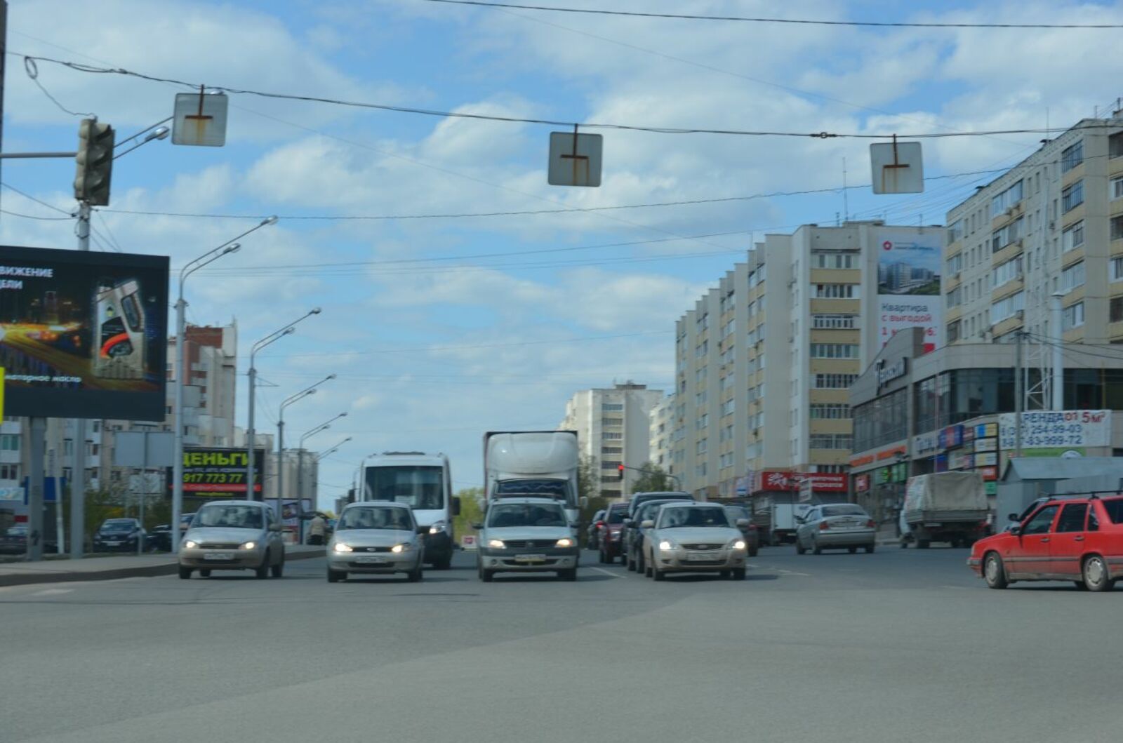 автора