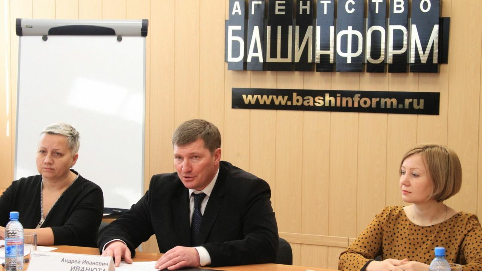 Олег Яровиков