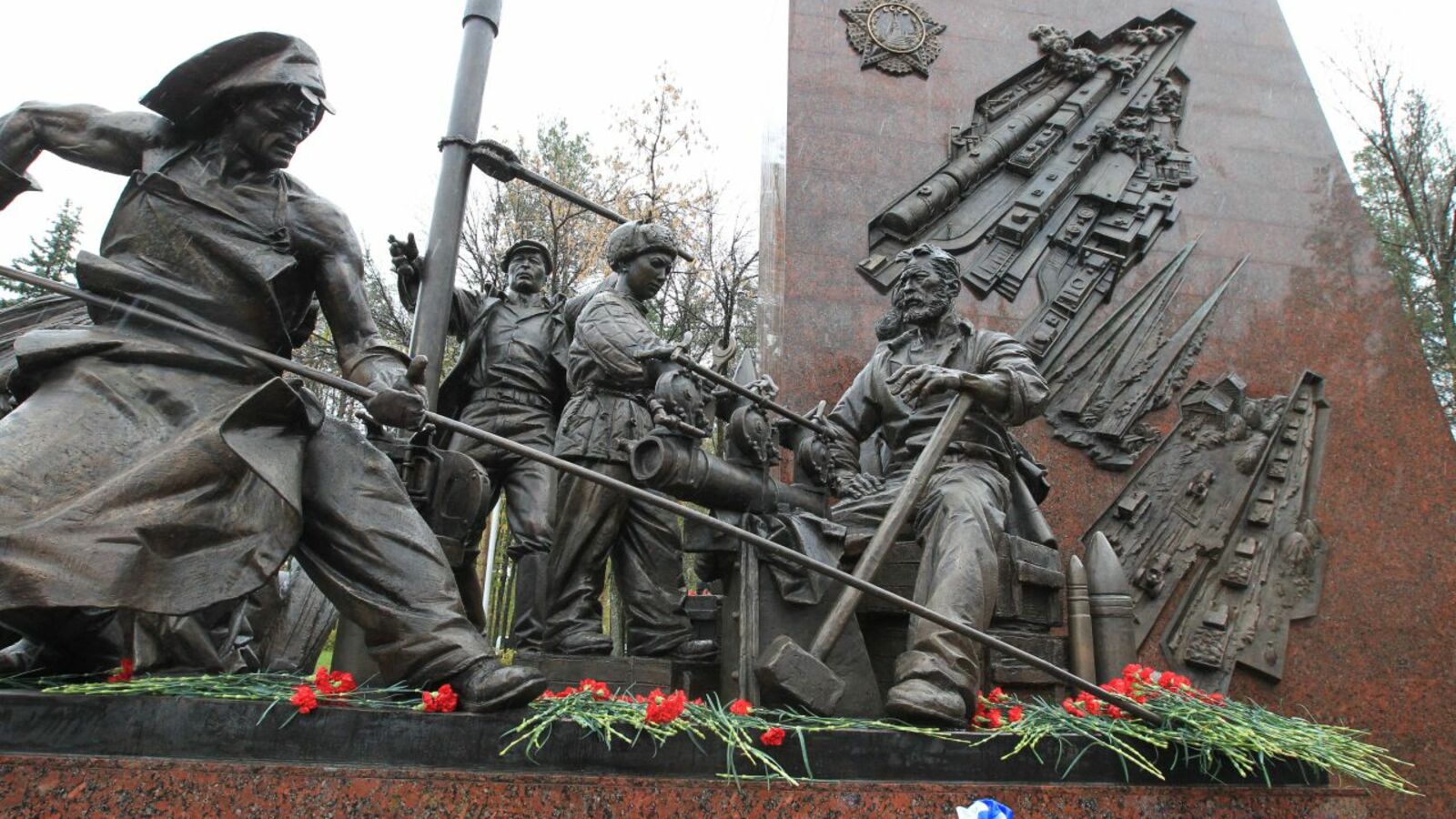 Олег Яровиков