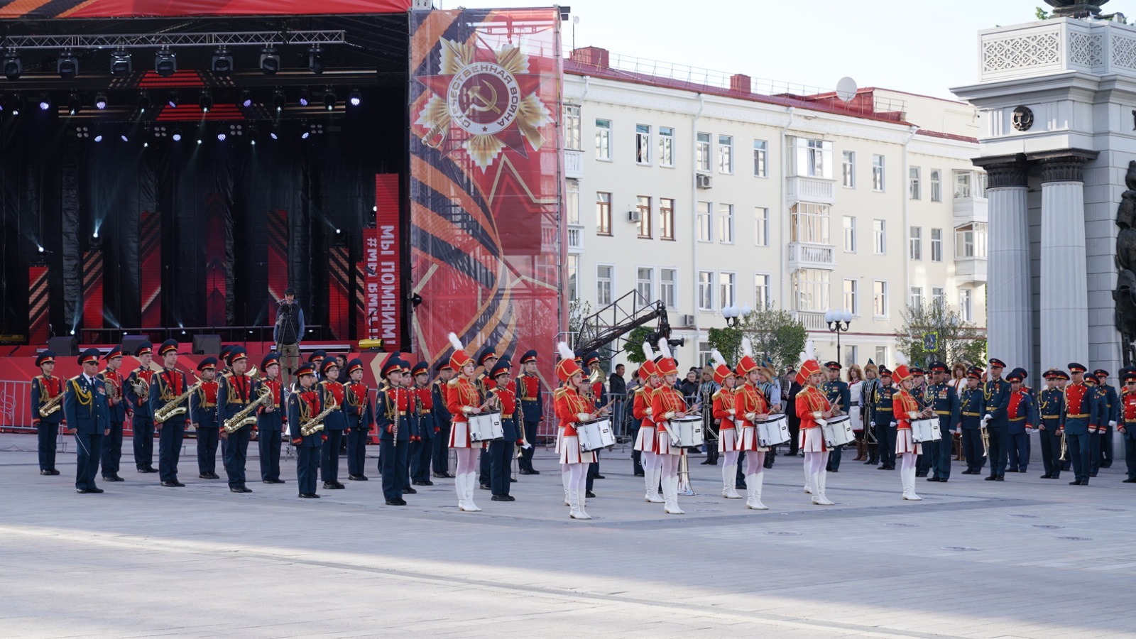 Олег Яровиков