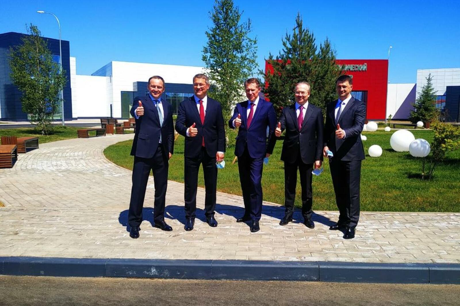 Олег Яровиков