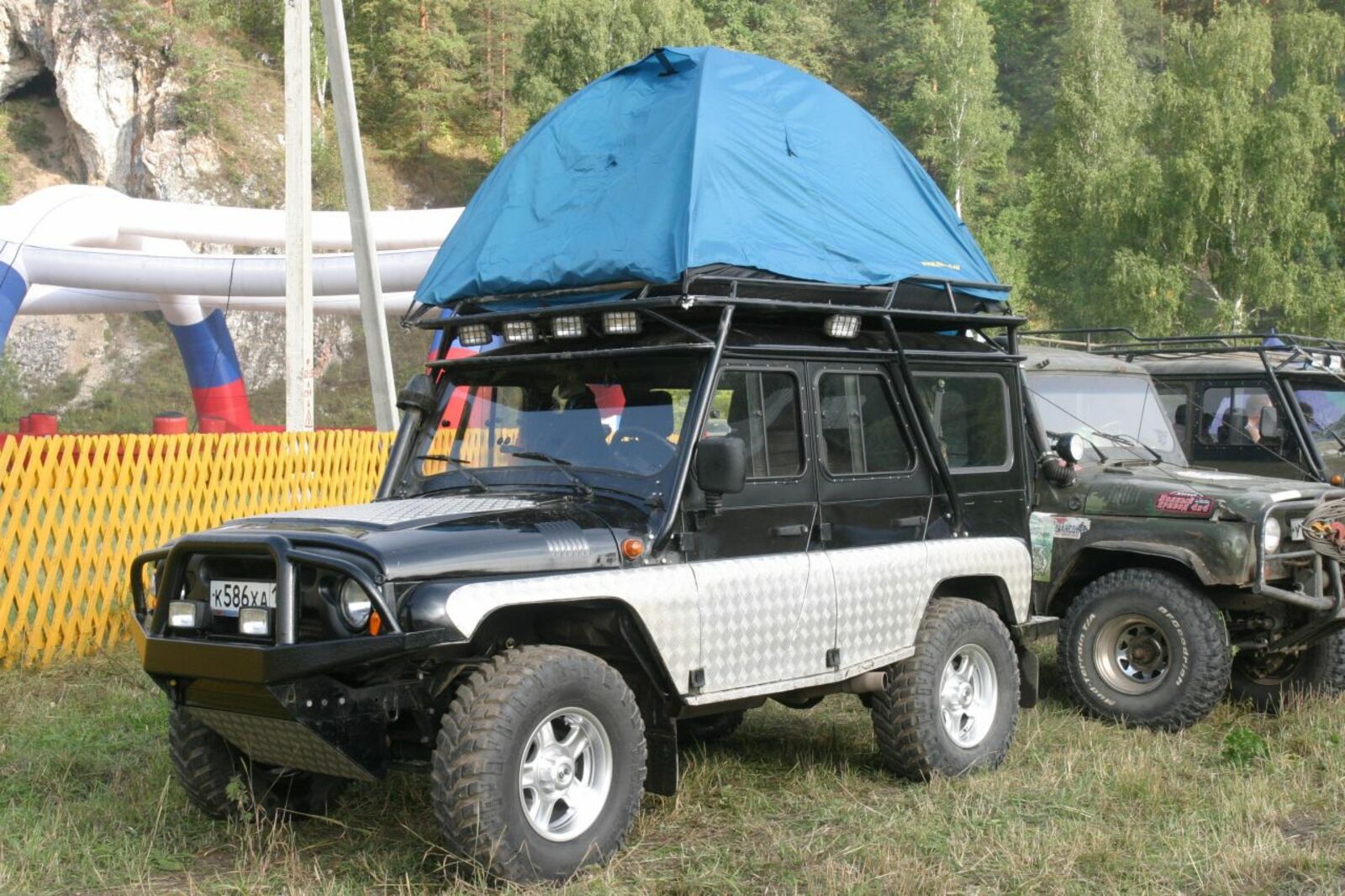 Олег Яровиков
