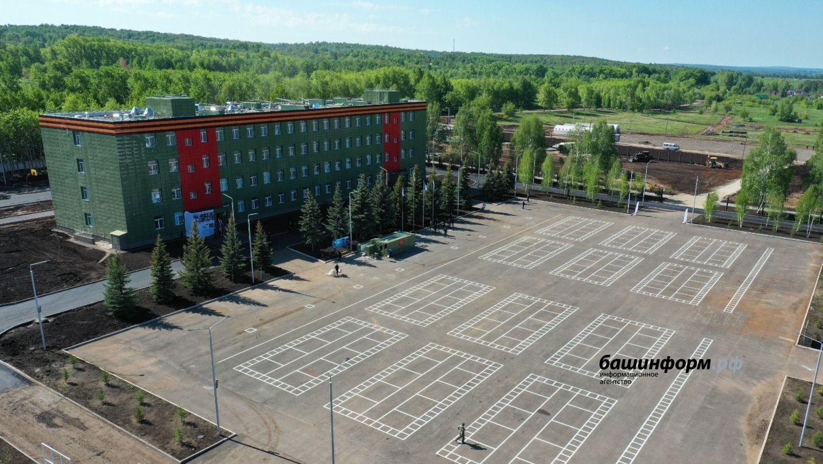 Олег Яровиков