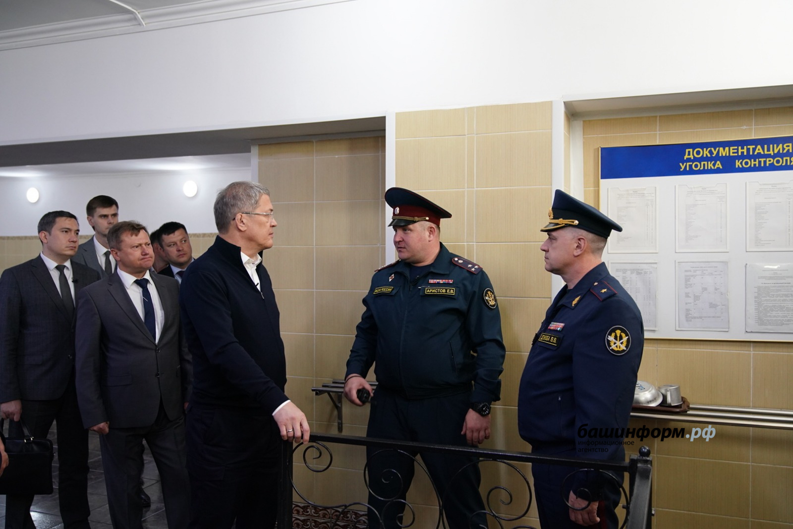 Олег Яровиков