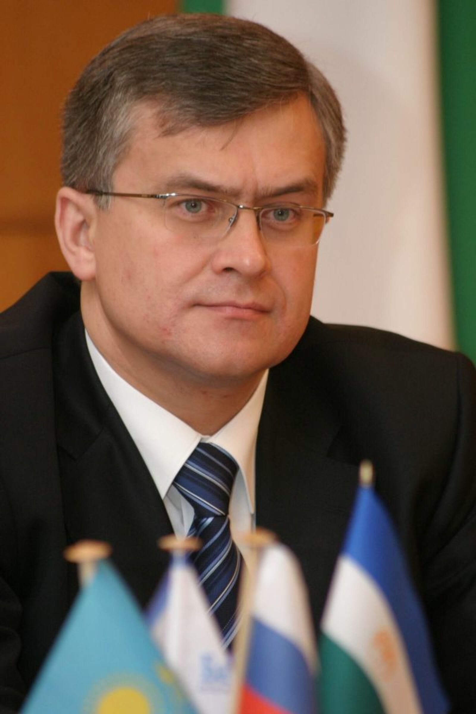 Олег Яровиков