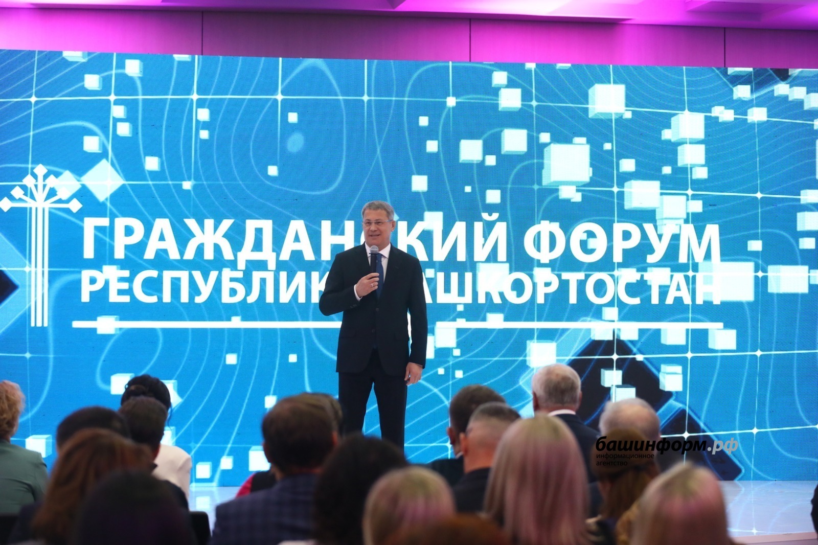 Валерий Шахов