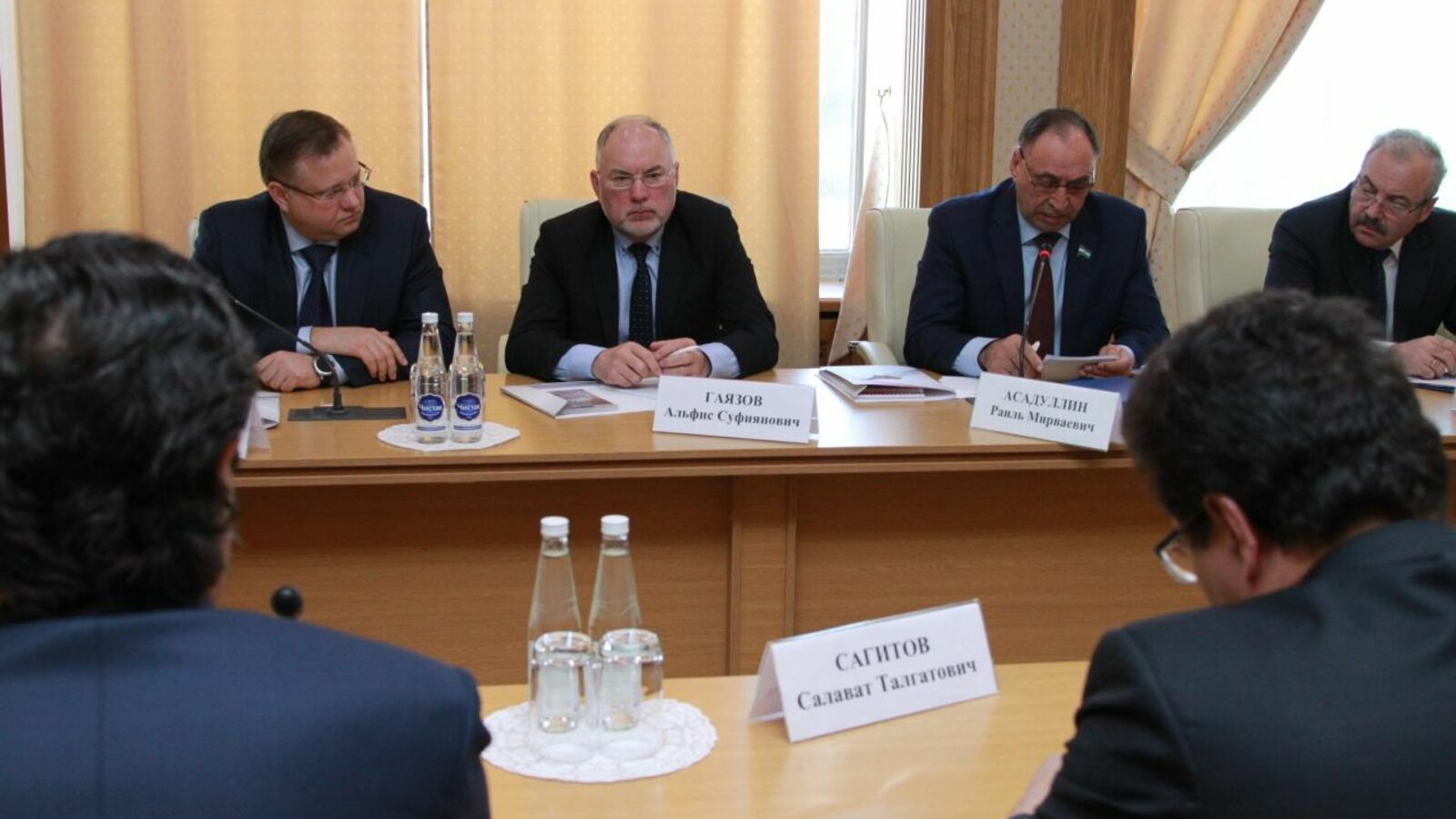 Олег Яровиков