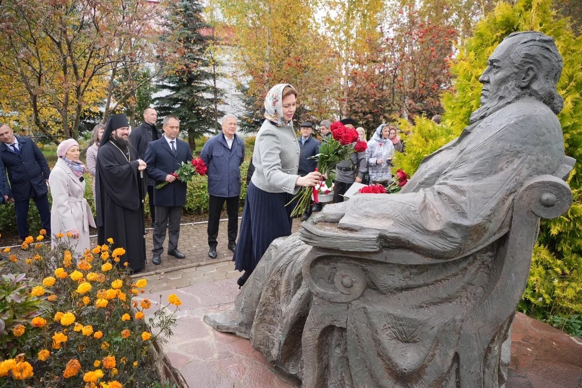 Сергей Щекатуров