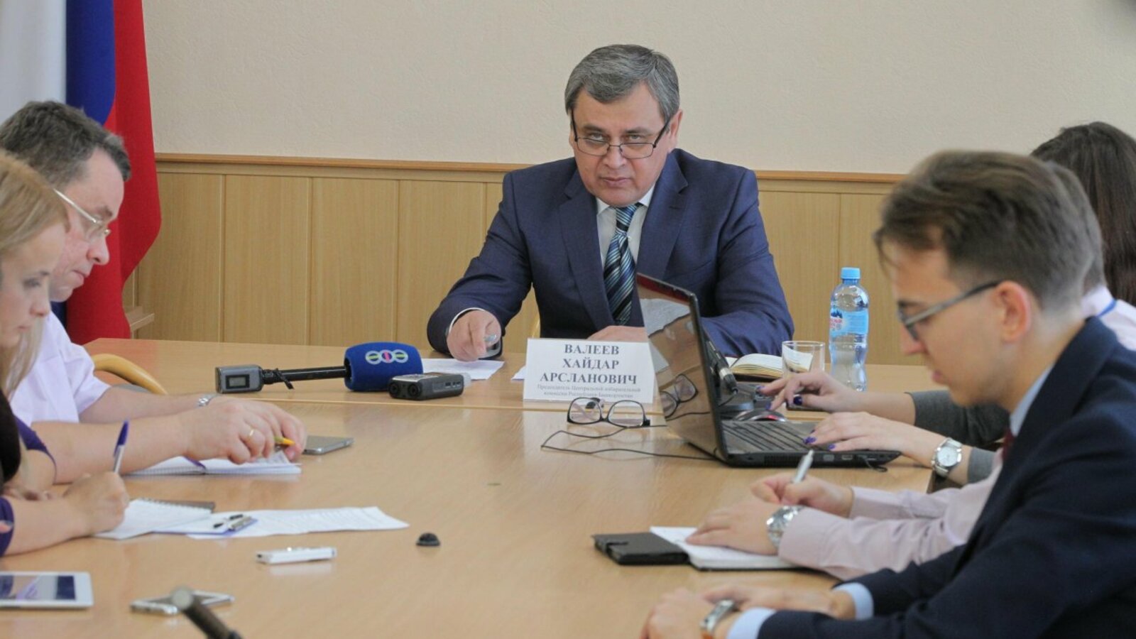 Олег Яровиков