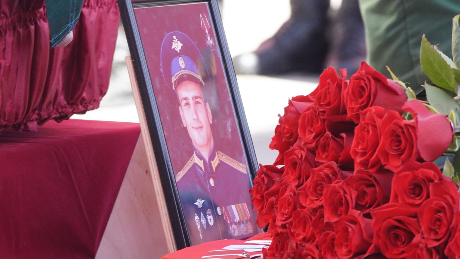 Олег Яровиков