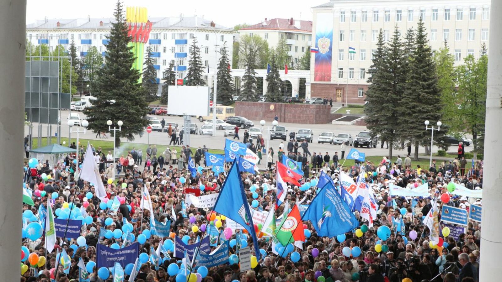 Олег Яровиков