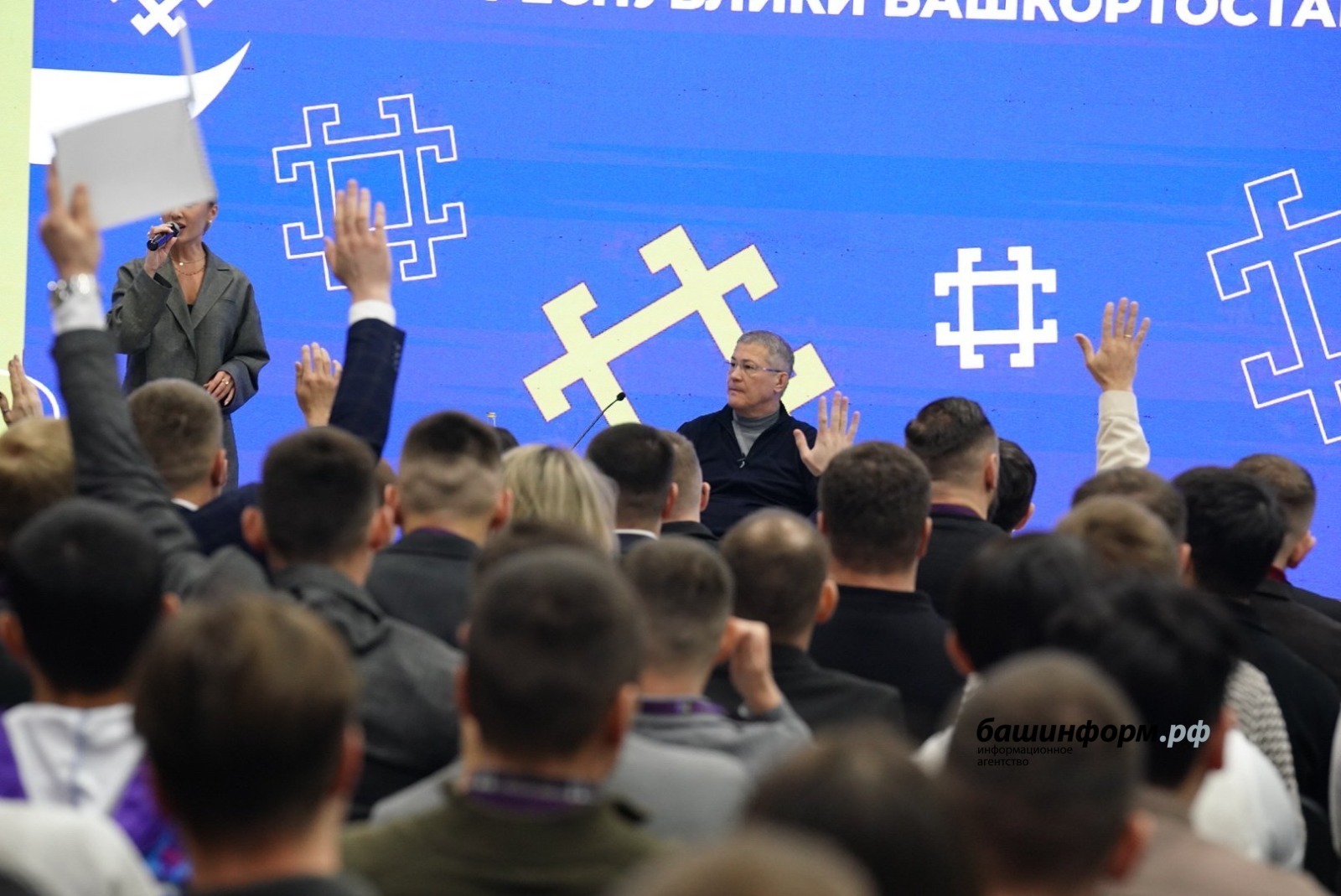 Олег Яровиков