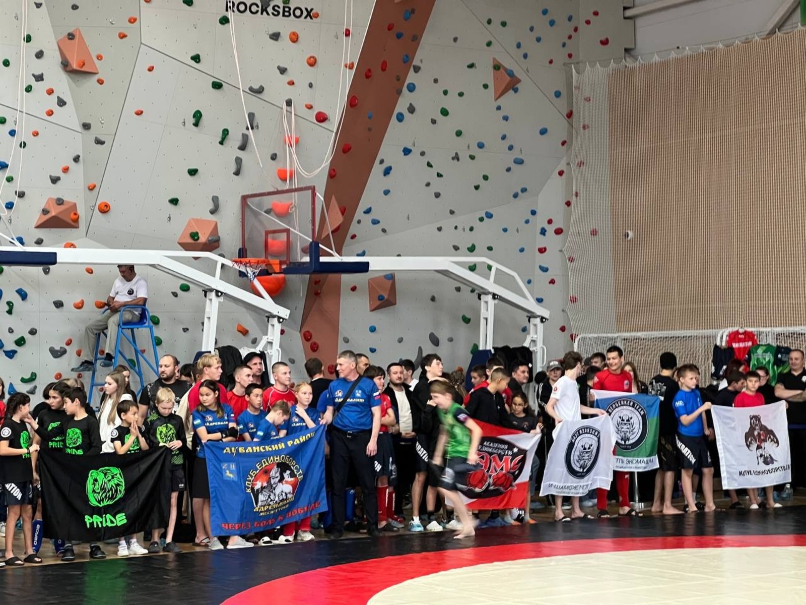соцсети Анны Карабановой