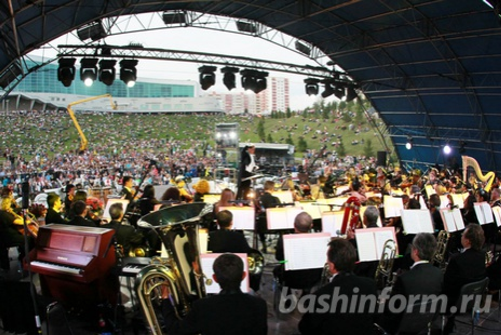 Олег Яровиков