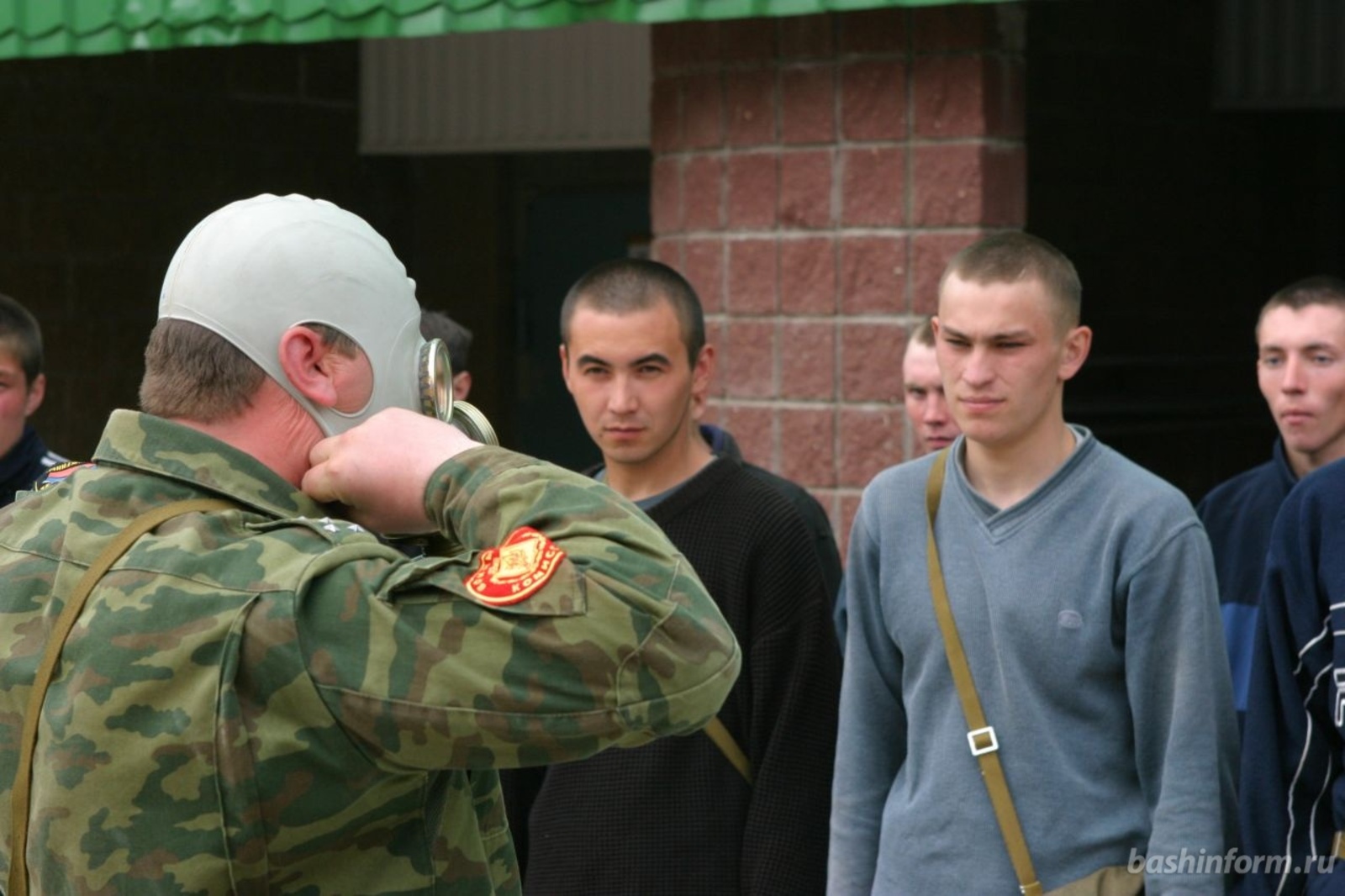 Олег Яровиков