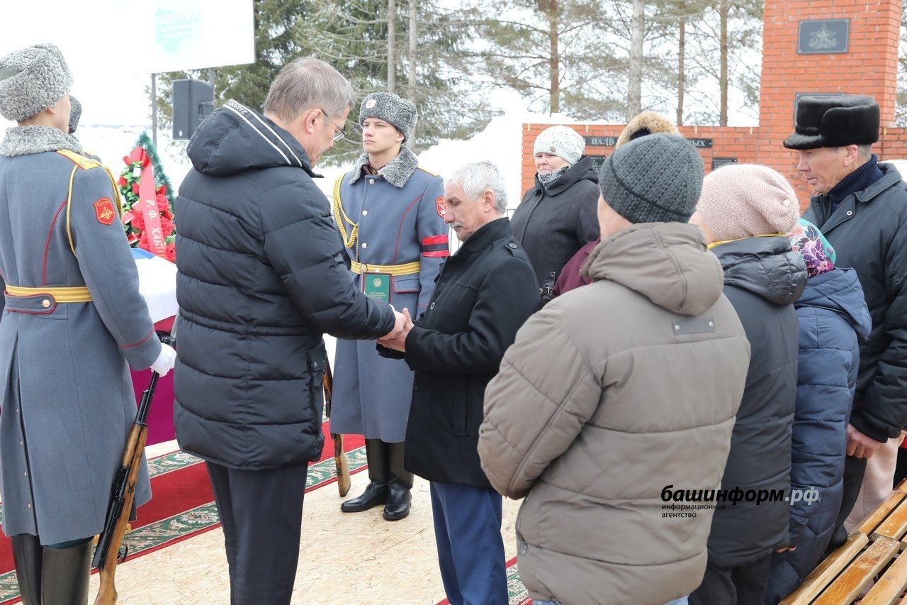 Валерий Шахов